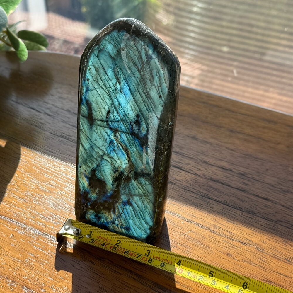 Labradorite Crystal